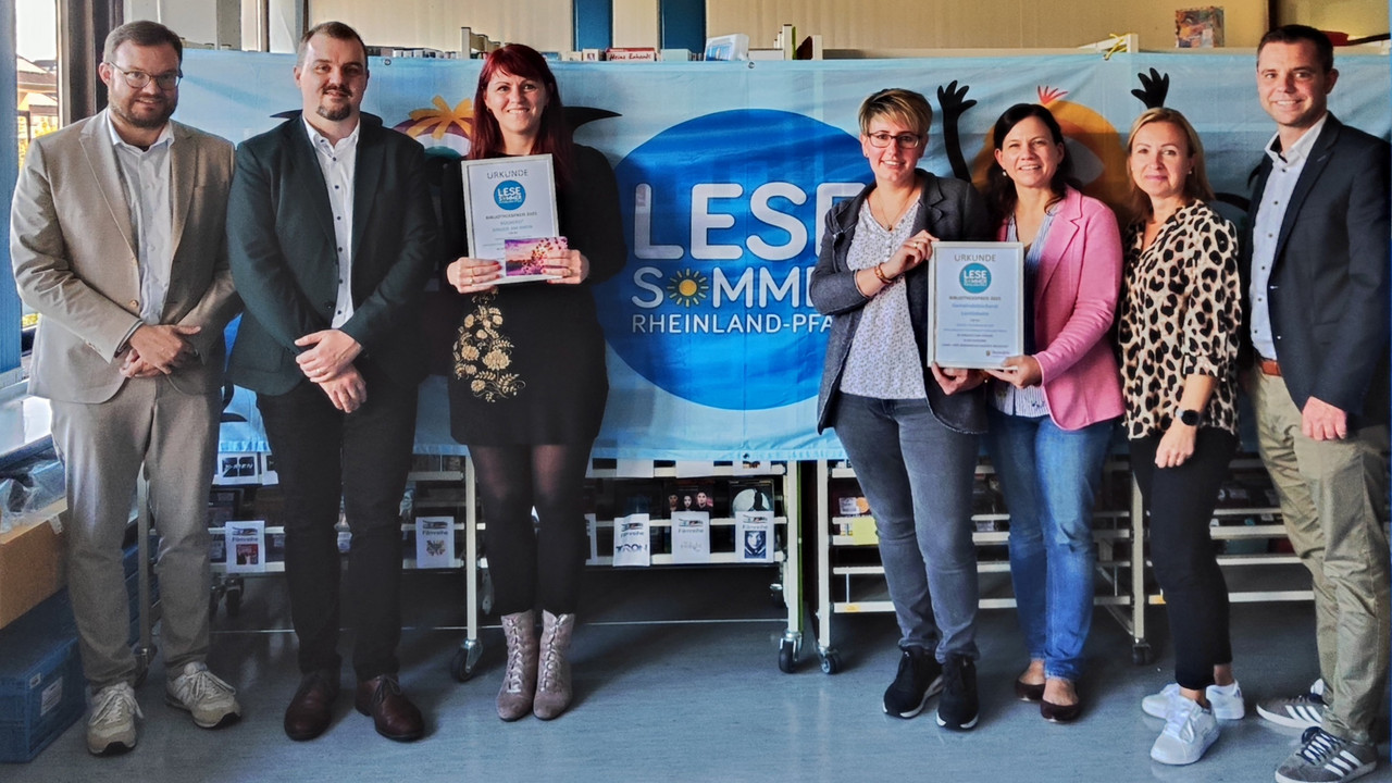 Gruppenfoto mit Menschen