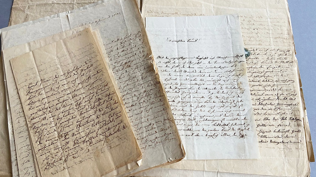 mehrere handgeschriebene Briefe